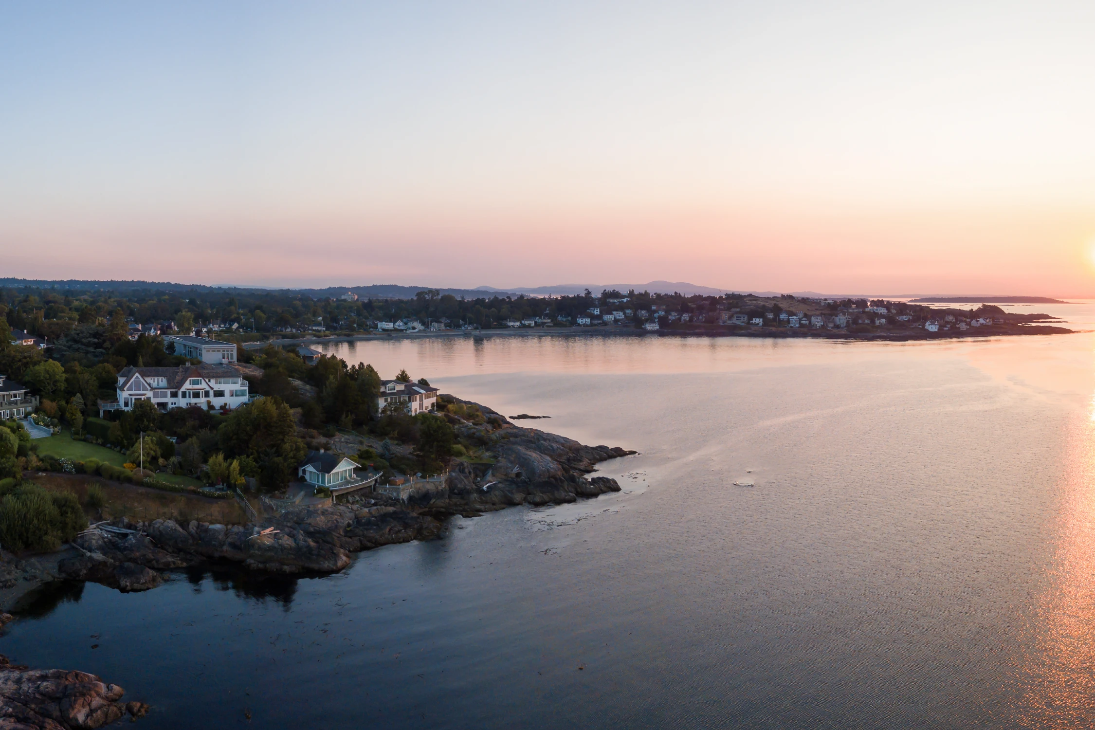 Discover Victoria Living